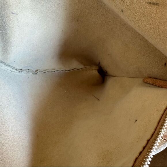 Louis Vuitton Artsy Handbag Damier MM - Picture 12 of 16